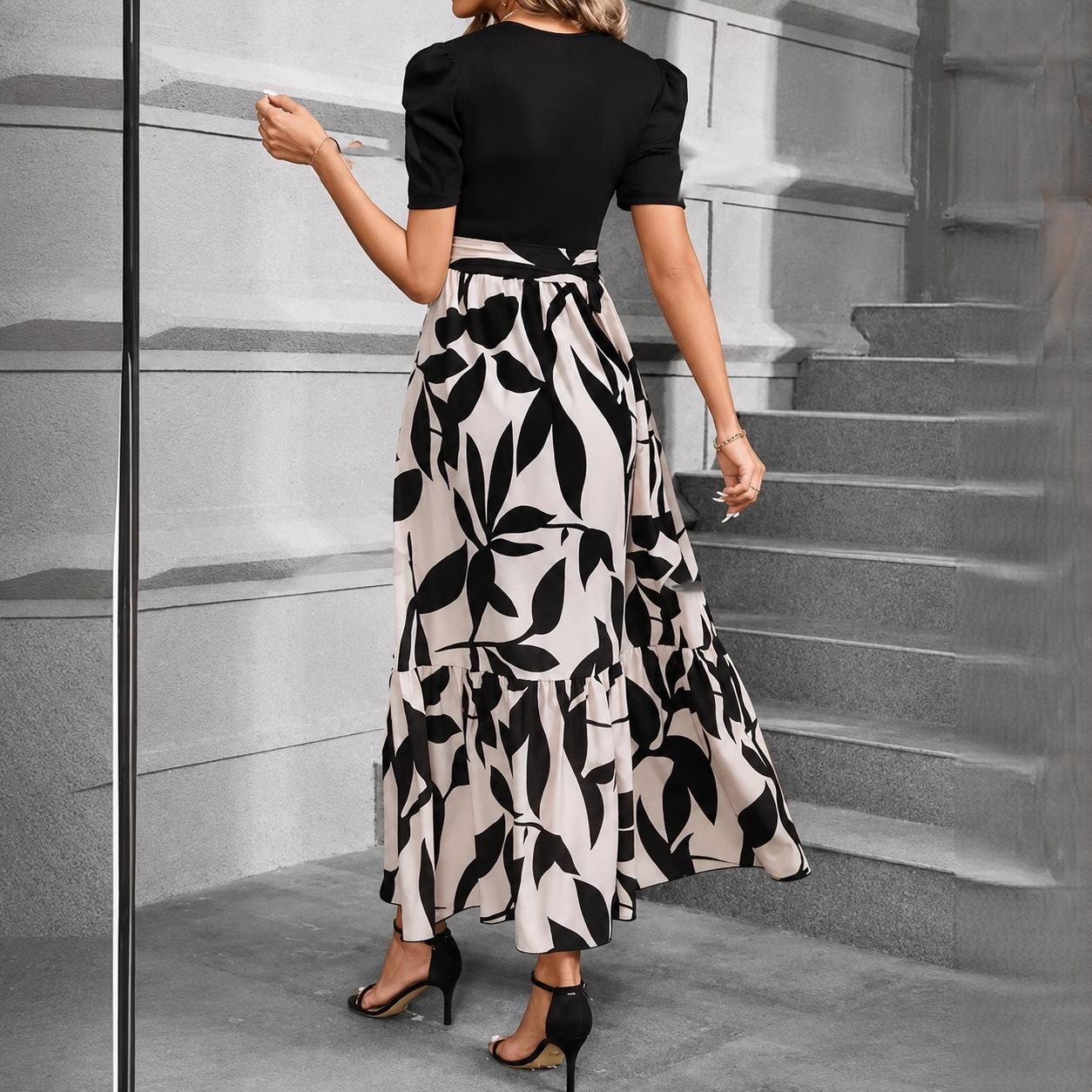 Ynna - Sophisticated and Stylish Floral Dress