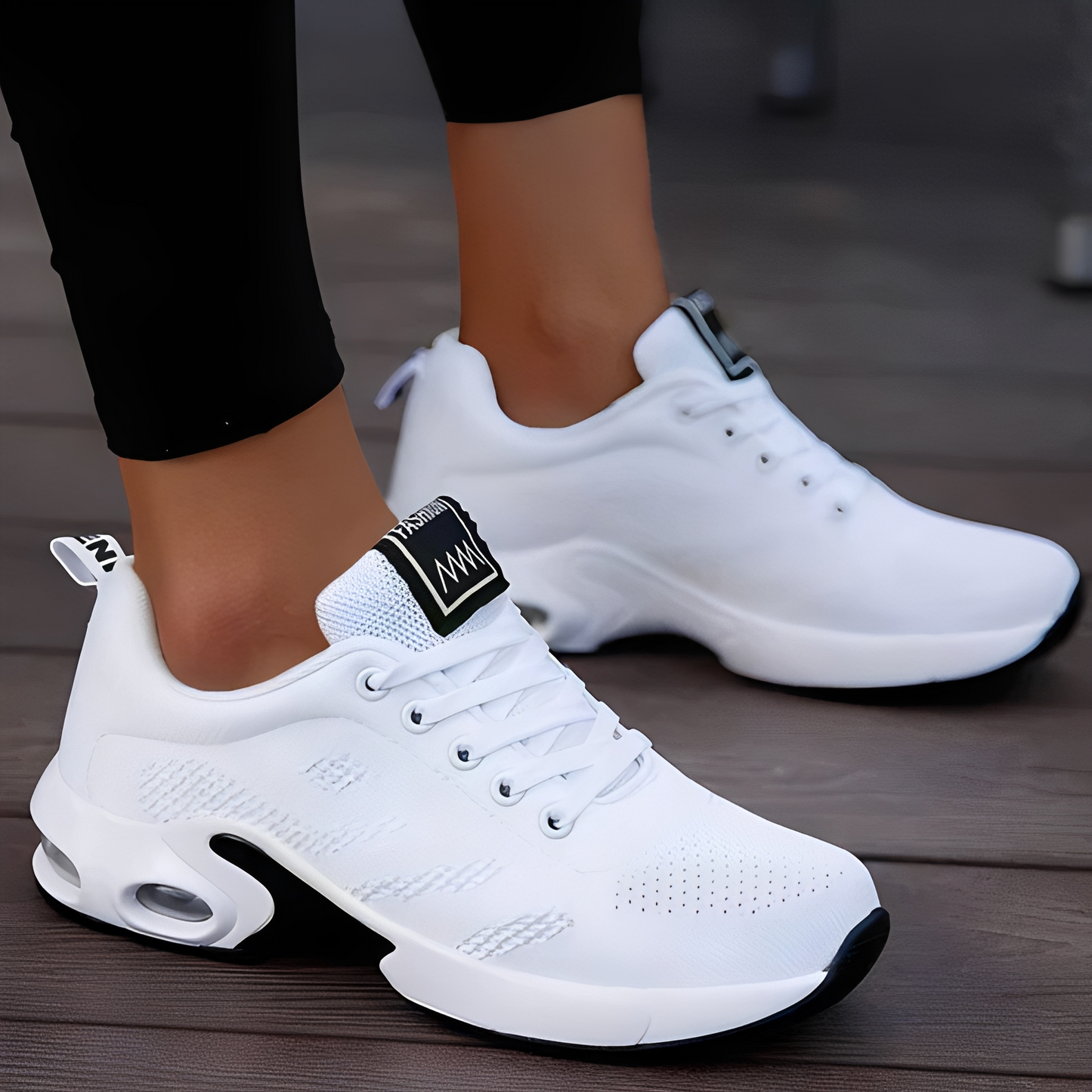 Leila - Everyday Sneaker for Women