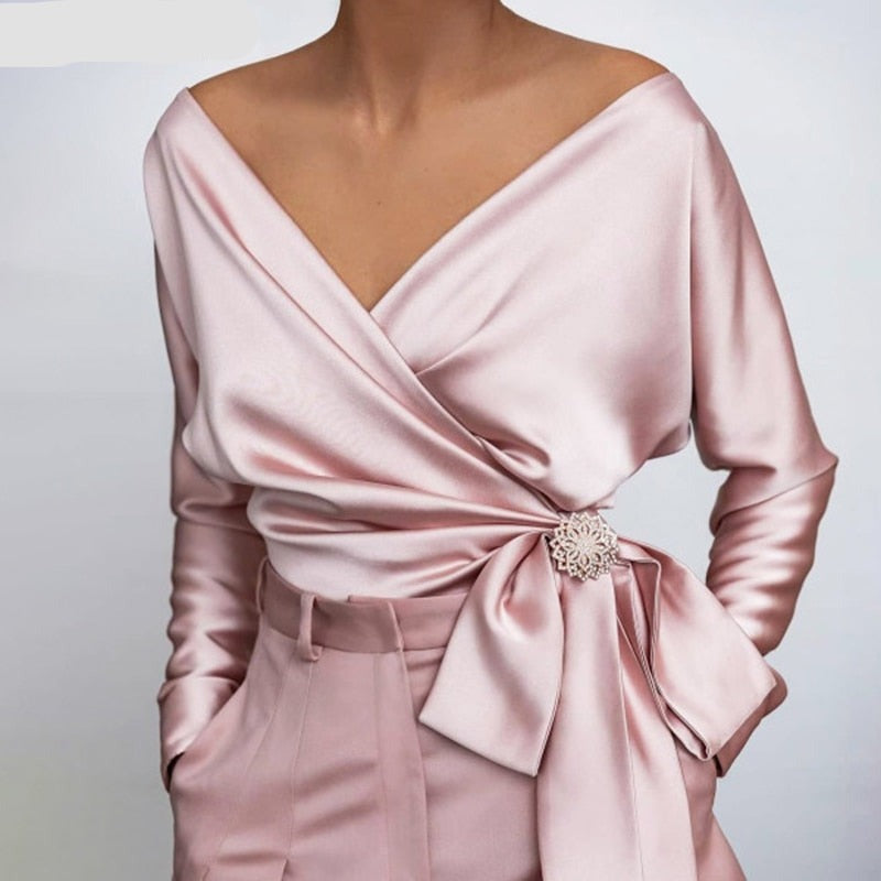 Davina - Stylish and Sophisticated Blouse